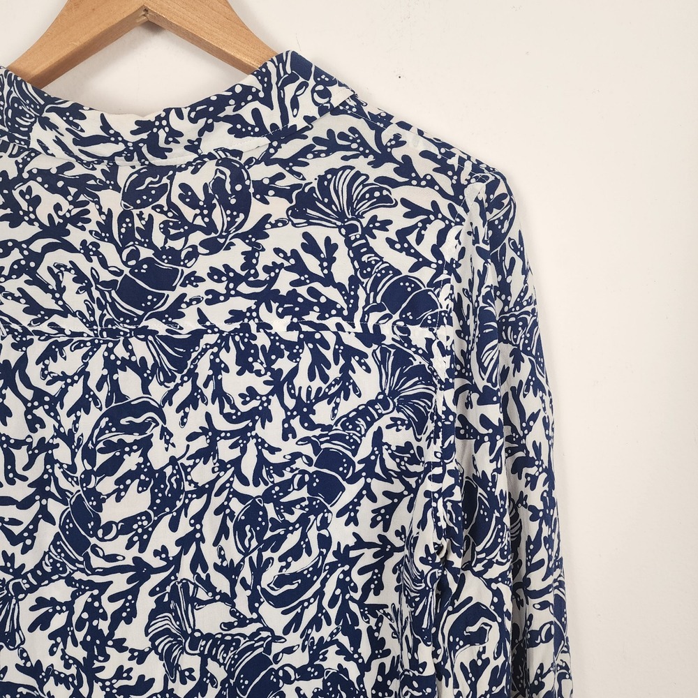 Lilly Pulitzer Sea View Rayon Navy Blue Floral Button Shirt Women's Medium - Picture 5 of 10